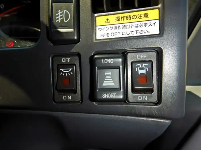 いすゞ フォワード 中型/増トン ウイング 2RG-FRR90S2 H30の中古トラック画像13