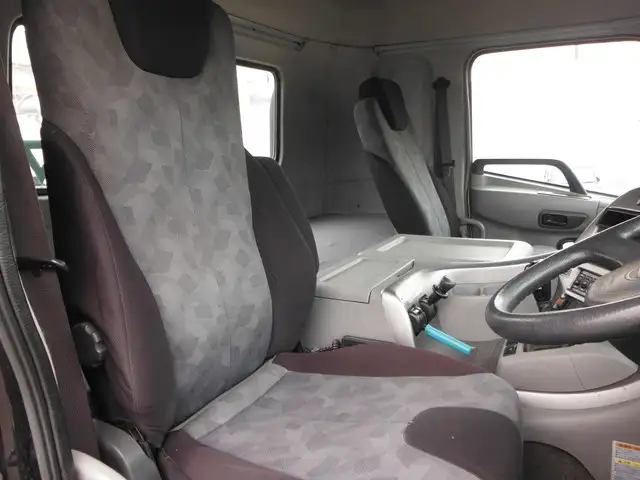 日産UD クオン 大型 トラクター ハイルーフ 1デフの中古トラック画像8