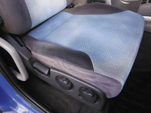 日産UD クオン 大型 ウイング 床鉄板 エアサスの中古トラック画像10