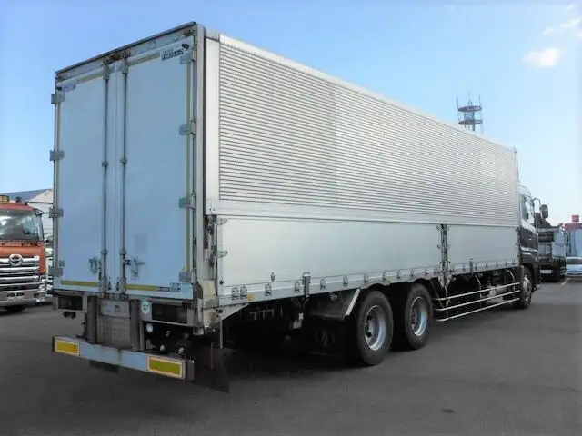 日産UD クオン 大型 ウイング 床鉄板 エアサスの中古トラック画像3