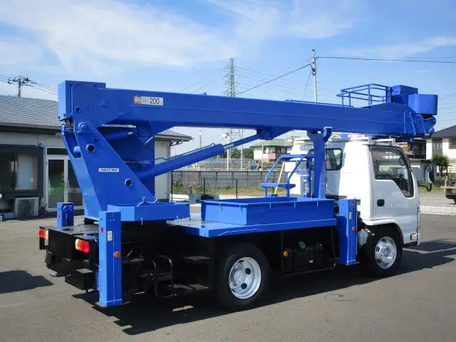 いすゞ エルフ 小型 高所・建柱車 高所作業車 PDG-NKR85YNの中古トラック画像9