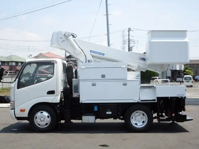 日野 デュトロ 小型 高所・建柱車 高所作業車 SKG-XZU600Xの中古トラック画像4