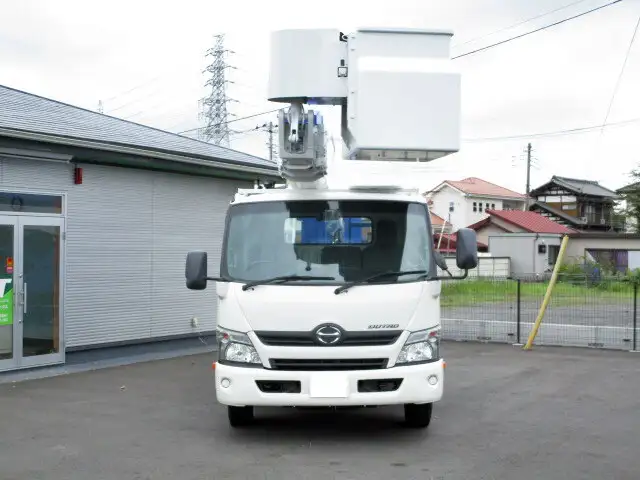 日野 デュトロ 小型 高所・建柱車 高所作業車 TKG-XZU710Mの中古トラック画像3