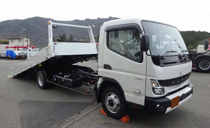 三菱 キャンター 小型 車両重機運搬 ラジコン ウインチ の中古トラック【車両No.128998】
