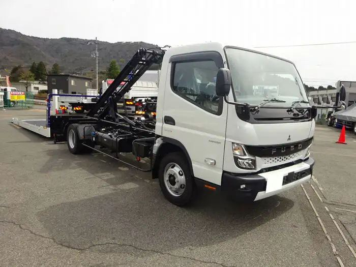 三菱 キャンター 小型 車両重機運搬 ラジコン ウインチの中古トラック画像1