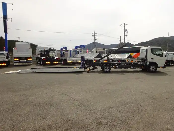 三菱 キャンター 小型 車両重機運搬 ラジコン ウインチの中古トラック画像4