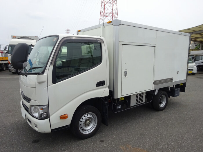 トヨタ ダイナ 小型 冷凍冷蔵 10尺