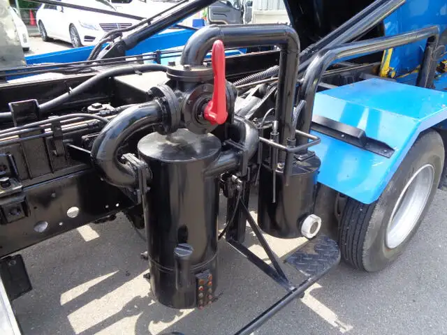 日野 レンジャー 中型/増トン タンク車 汚泥吸引車 ADG-FC7JDWAの中古トラック画像12