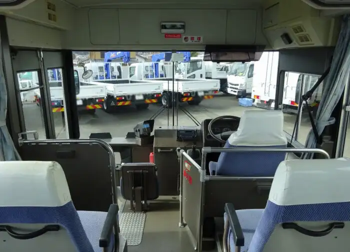 三菱 エアロスター 大型 バス 乗合バス KC-MP717Mの中古トラック画像9
