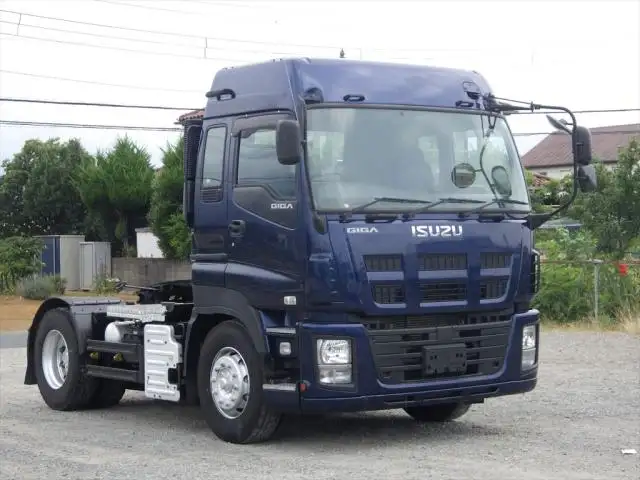 いすゞ ギガ 大型 トラクター ハイルーフ 1デフの中古トラック画像2