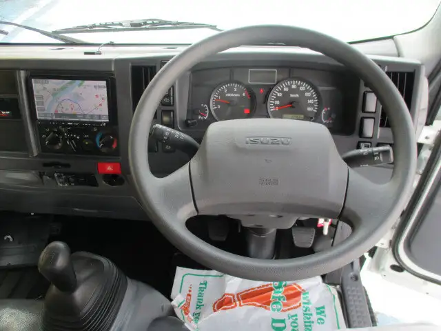 いすゞ エルフ 小型 平ボディ TRG-NLR85AR H29の中古トラック画像10