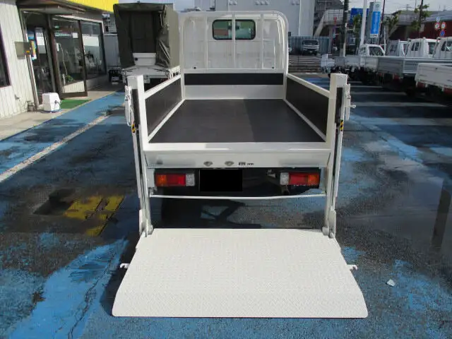 トヨタ ダイナ 小型 平ボディ パワーゲート ABF-TRY230の中古トラック画像9