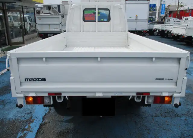 マツダ ボンゴ 小型 平ボディ 床鉄板 DBF-SLP2Tの中古トラック画像2