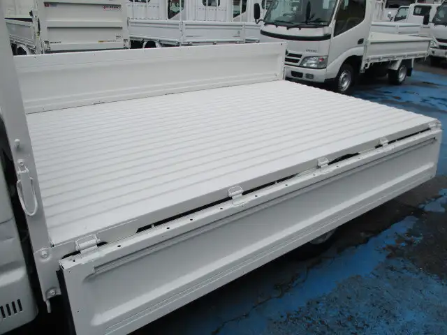 マツダ ボンゴ 小型 平ボディ 床鉄板 DBF-SLP2Tの中古トラック画像7