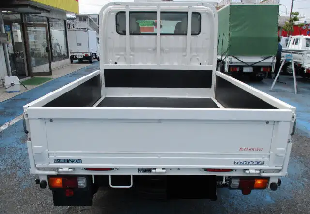 トヨタ トヨエース 小型 平ボディ Wキャブ ABF-TRY230の中古トラック画像2