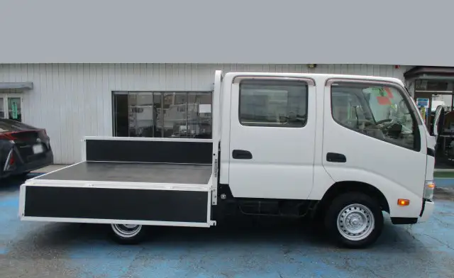 トヨタ トヨエース 小型 平ボディ Wキャブ ABF-TRY230の中古トラック画像6
