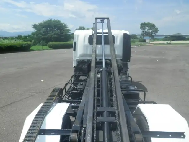 いすゞ エルフ 小型 車両重機運搬 ラジコン ウインチの中古トラック画像14