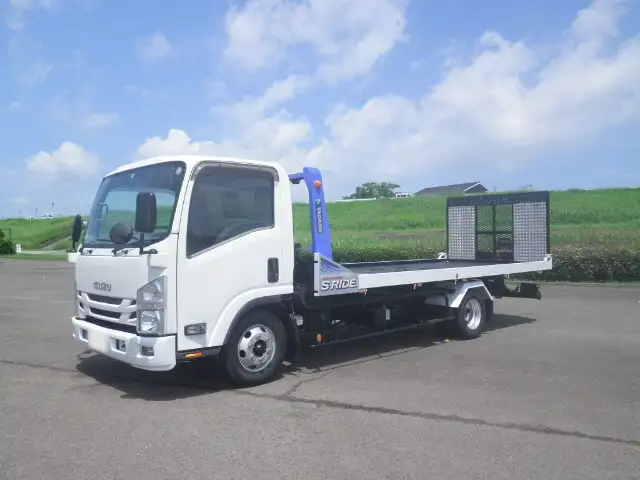 いすゞ エルフ 小型 車両重機運搬 ラジコン ウインチの中古トラック画像1