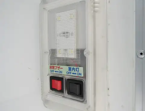 スズキ キャリイ 冷凍冷蔵 サイドドア DA16Tの中古トラック画像8