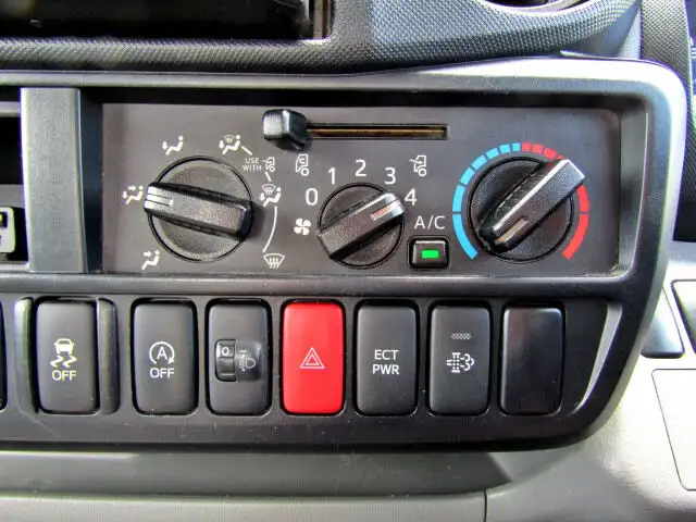 トヨタ ダイナ 小型 平ボディ TKG-XZC600 H28の中古トラック画像11