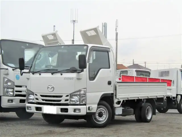 マツダ タイタン 小型 平ボディ TRG-LHR85A H29の中古トラック画像1