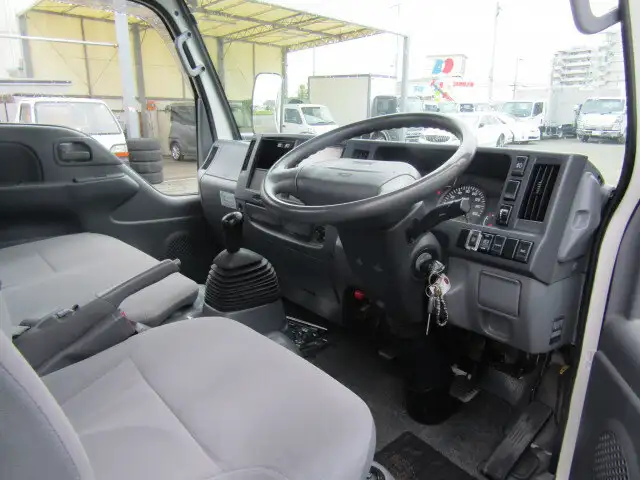 マツダ タイタン 小型 平ボディ TRG-LHR85A H29の中古トラック画像8