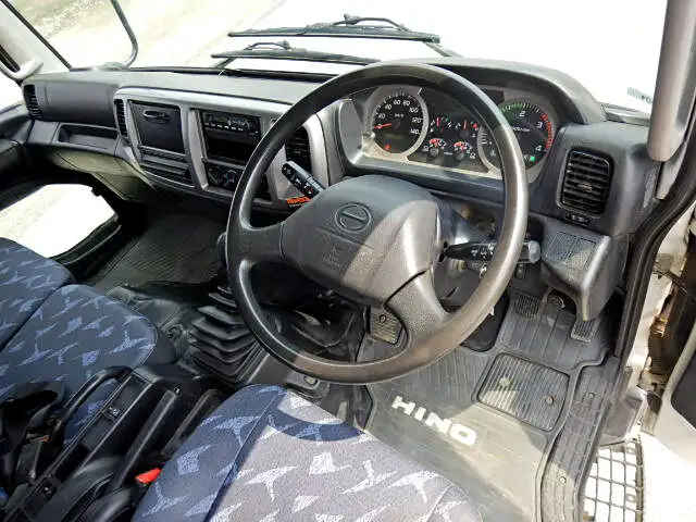 日野 レンジャー 中型/増トン クレーン付 4段 ラジコンの中古トラック画像9