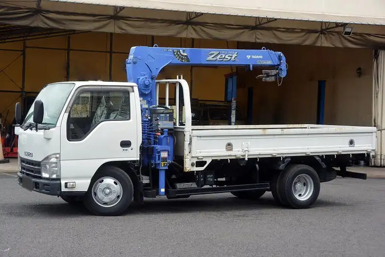 いすゞ エルフ 小型 クレーン付 3段 フックインの中古トラック画像1