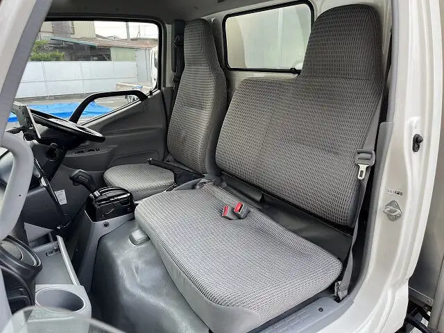 トヨタ ダイナ 小型 アルミバン サイドドア TPG-XZC605の中古トラック画像9