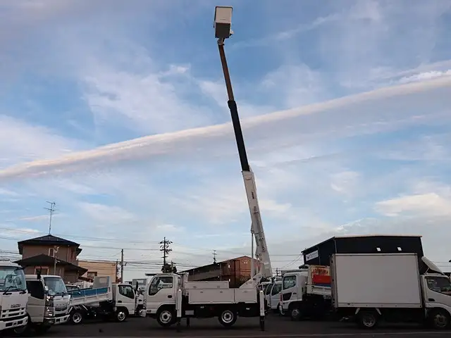 いすゞ エルフ 小型 高所・建柱車 高所作業車 電工仕様の中古トラック画像6