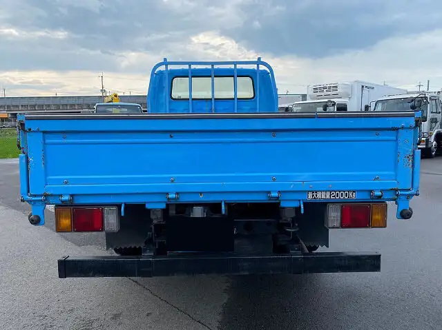 いすゞ エルフ 小型 平ボディ Wキャブ PB-NPR81ARの中古トラック画像6
