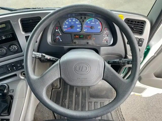日産UD クオン 大型 トラクター 1デフ エアサスの中古トラック画像12