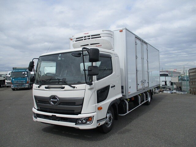 日産UD クオン 大型 平ボディ アルミブロック エアサス の中古トラック【車両No.131145】