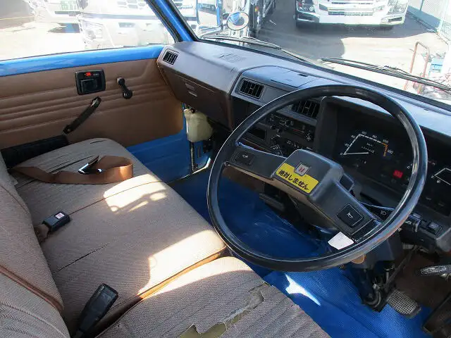 いすゞ エルフ 小型 クレーン付 床鉄板 3段の中古トラック画像10
