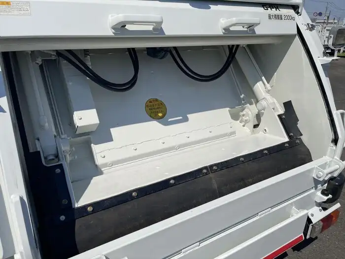いすゞ エルフ 小型 パッカー車 プレス式 TKG-NMR85ANの中古トラック画像7