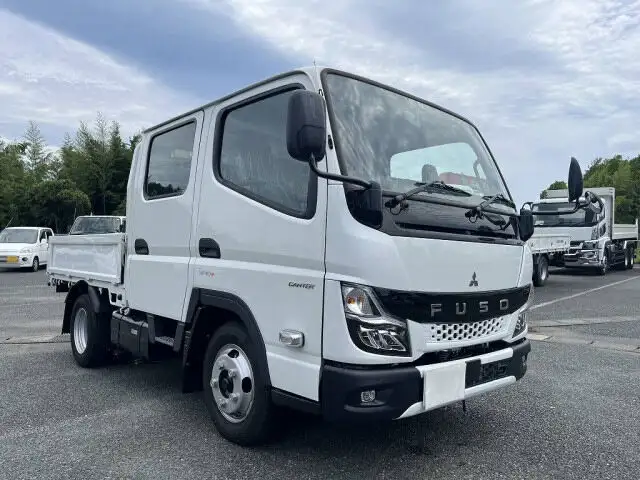 三菱 キャンター 小型 平ボディ Wキャブ 2RG-FBA20の中古トラック画像2