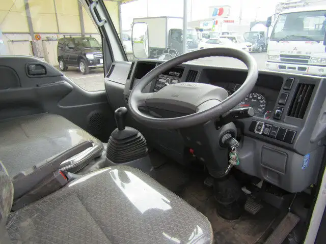 いすゞ エルフ 小型 平ボディ TRG-NJR85A H31/R1の中古トラック画像8