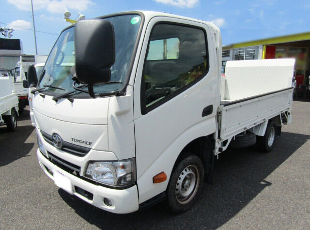トヨタ トヨエース 小型 平ボディ 10尺