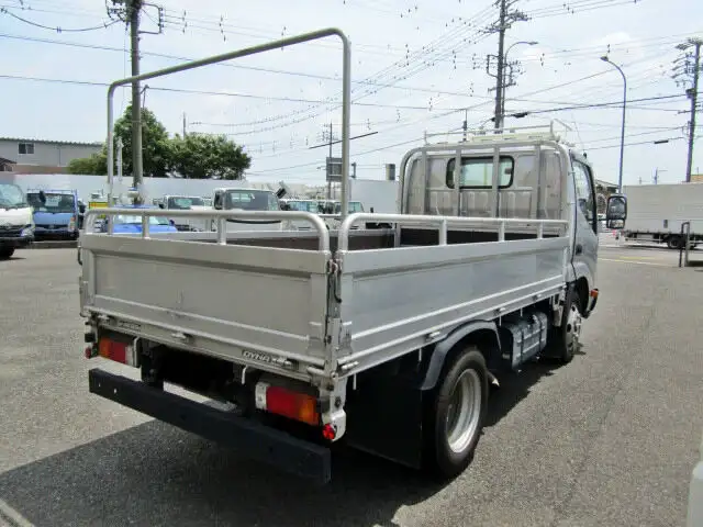 トヨタ ダイナ 小型 平ボディ TKG-XZU605 H28の中古トラック画像2