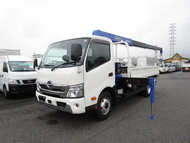 日野 デュトロ 小型 クレーン付 4段 ラジコン の中古トラック【車両No.130112】