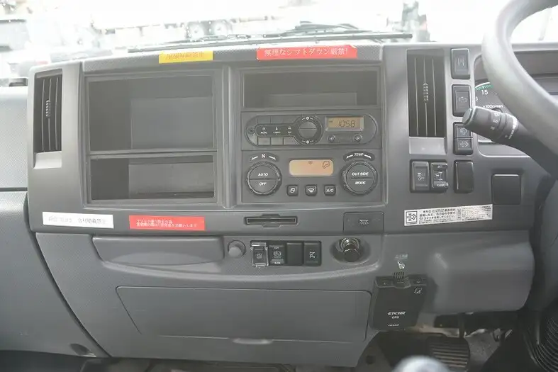 いすゞ フォワード 中型/増トン クレーン付 4段 ラジコンの中古トラック画像11