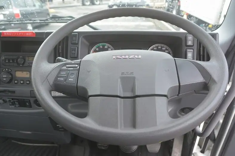 いすゞ フォワード 中型/増トン クレーン付 4段 ラジコンの中古トラック画像10