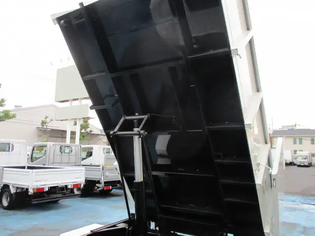 マツダ ボンゴ 小型 ダンプ 土砂禁 DBF-SLP2Tの中古トラック画像8