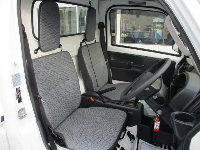 スズキ キャリイ 平ボディ EBD-DA16T H28の中古トラック画像11