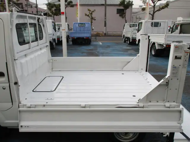 スズキ キャリイ 平ボディ EBD-DA16T H28の中古トラック画像9
