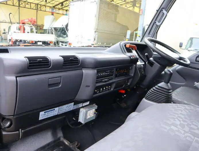 いすゞ エルフ 小型 高所・建柱車 高所作業車 電工仕様の中古トラック画像6