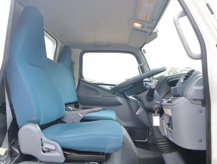日産 アトラス 小型 平ボディ パワーゲート TKG-FBA5Wの中古トラック画像11