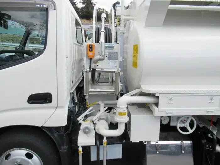 日野 デュトロ 小型 タンク車 ローリー 2RG-XZU600Eの中古トラック画像9