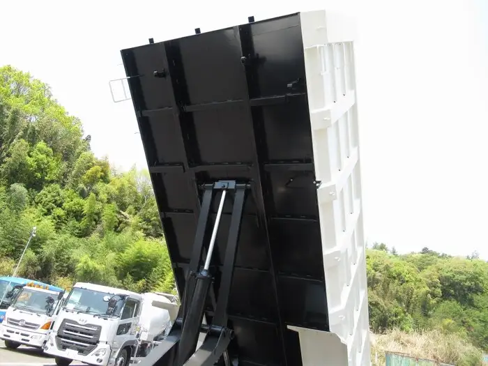 日野 レンジャー 中型/増トン ダンプ 土砂禁 2KG-FC2ABAの中古トラック画像16