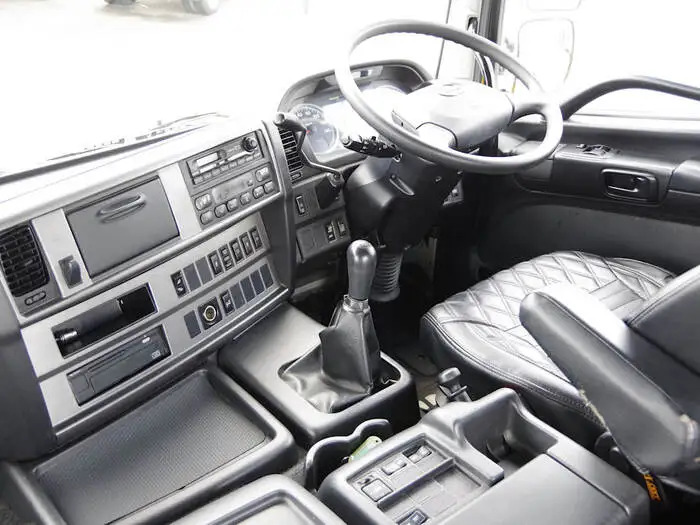 日野 プロフィア 大型 トラクター ハイルーフ 1デフの中古トラック画像14